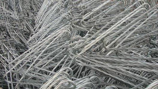 �g���W��֩��W��